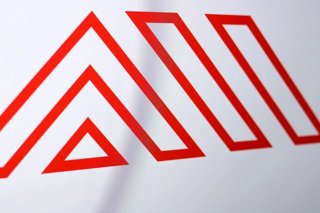 VC Contractor Logo Design (logo), designed by Graticle